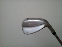 Pitching wedge ORKA, pravá, ocel