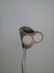 Odyssey White Steel 2-ball putter, pravý