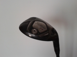 Titleist 910 hybrid 19°, pravý, stiff