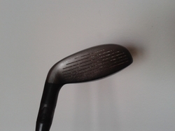 Titleist 910 hybrid 19°, pravý, stiff